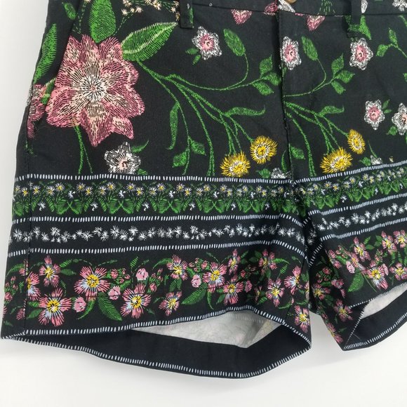 Old Navy Black Multicolor Floral Casual Shorts 0 - Picture 5 of 8